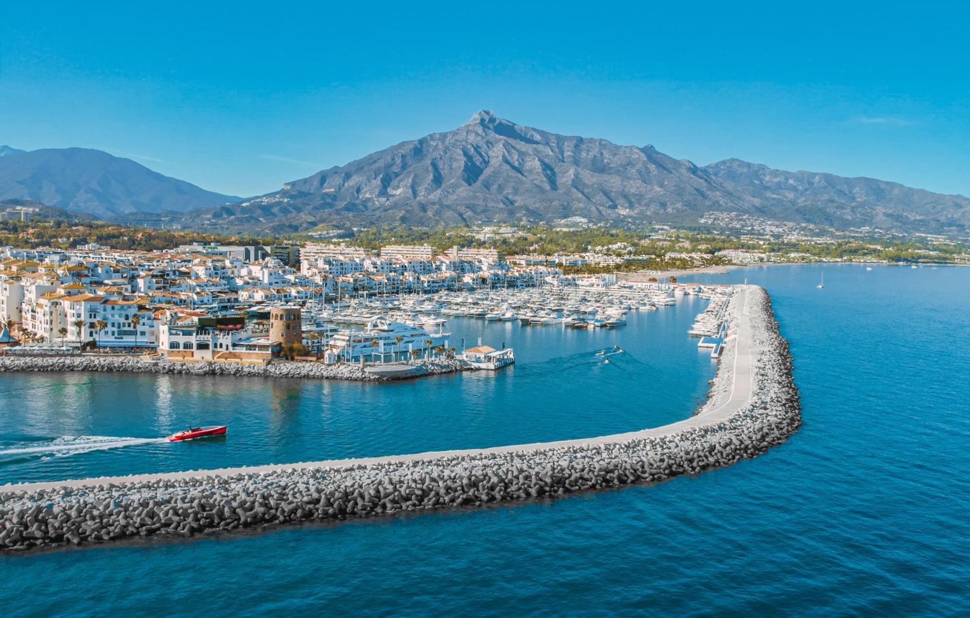 Lejlighed Luxury Penthouse In The Heart Of Puerto Banus